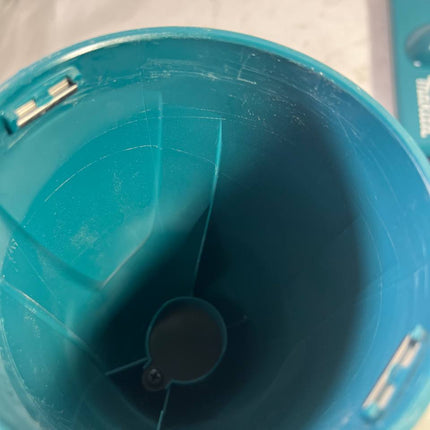 Gebraucht Makita DCL 180 Z Akku Staubsauger 18 V Gruen Solo Gebraucht 4 - toolbrothers