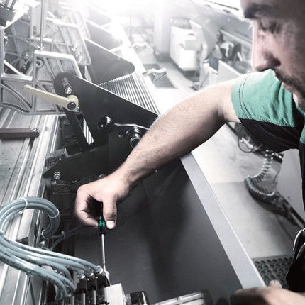 WERA Elektronik-Feinmechanik-Schraubendreher 2054 6-KT. 0,9 mm Klingenlänge 40 mm ( 4300001791 )